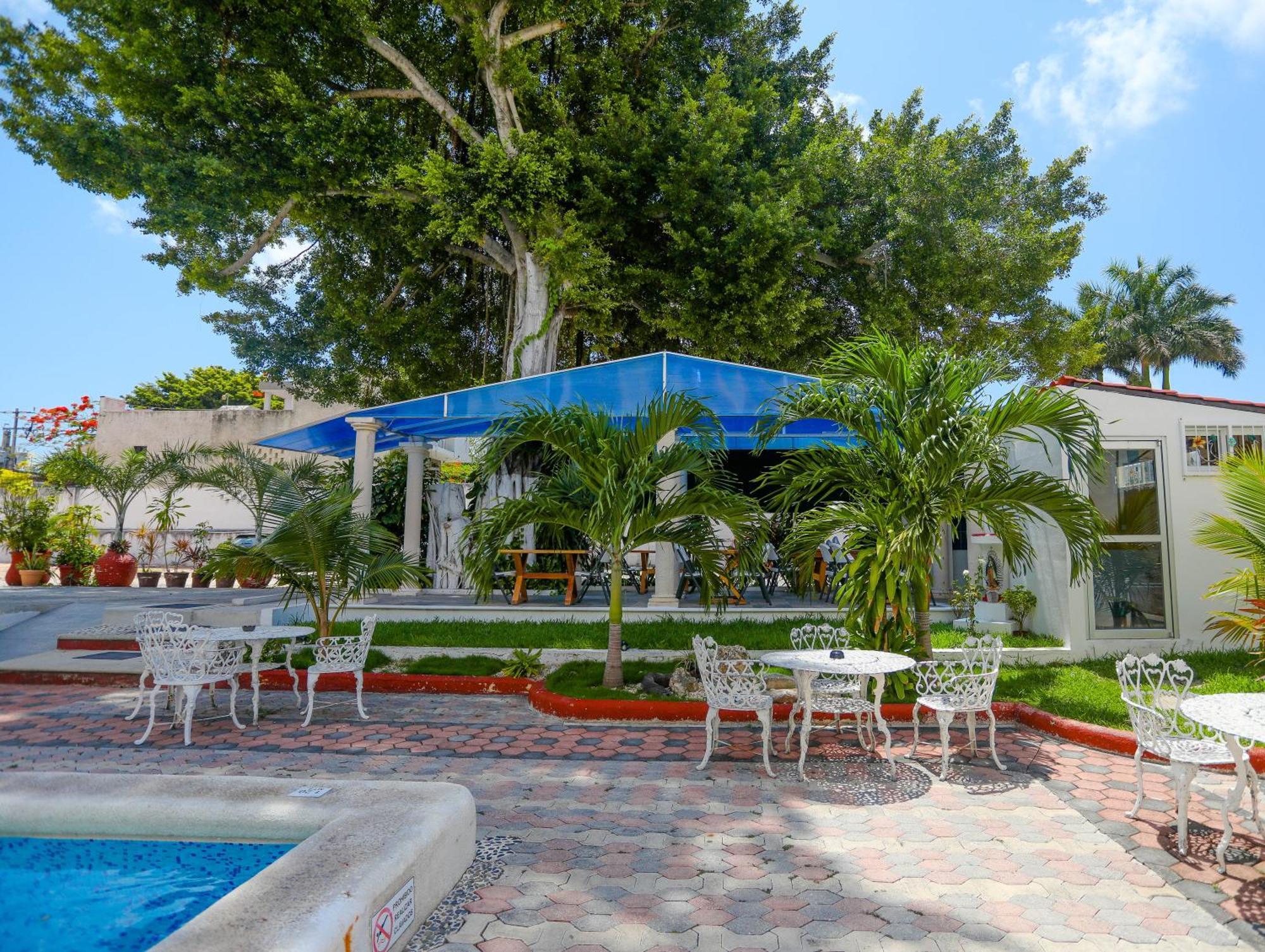 Hotel Maria De Lourdes Канкун Екстер'єр фото